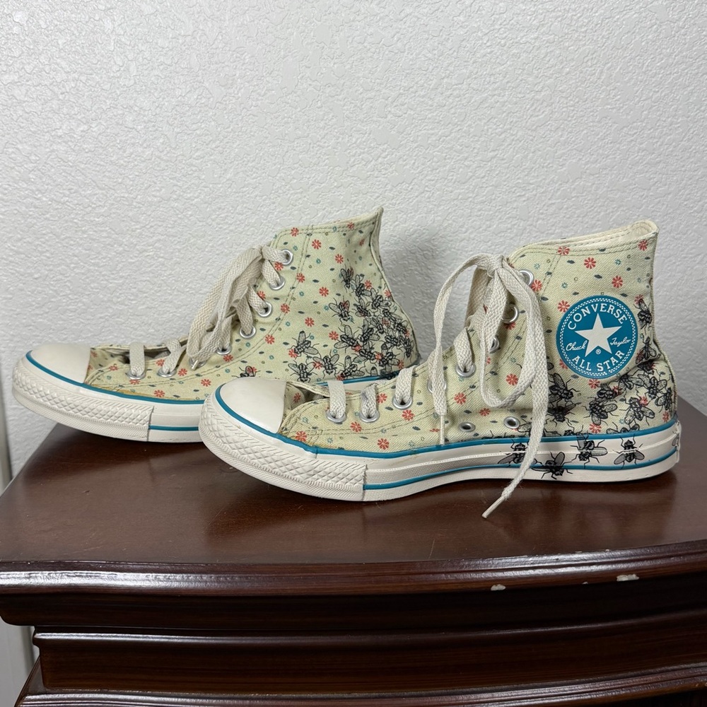 Converse All Star Chuck Taylor Sample Edition Rare Buzzin’ Bees 7.5Men 9.5Women - Picture 2 of 9